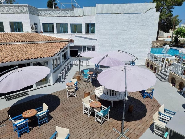 NEREUS HOTEL By IMH Europe Travel and Tours image 4